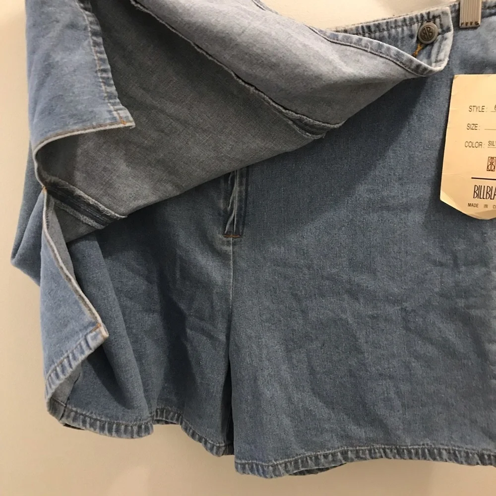 NWT Vintage Bill Blass Denim Skort 14 blue light wash cotton